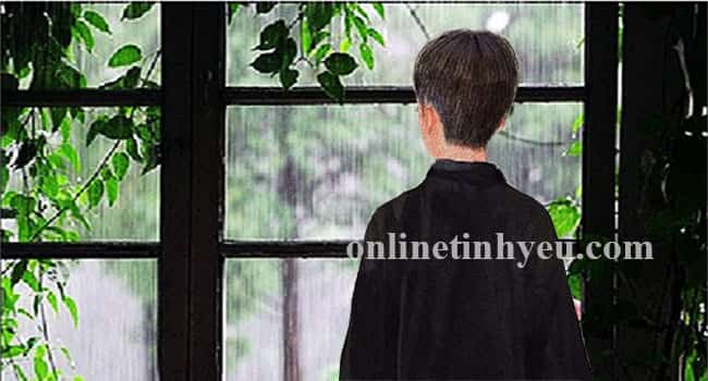 Tháng bảy về mưa rơi mãi